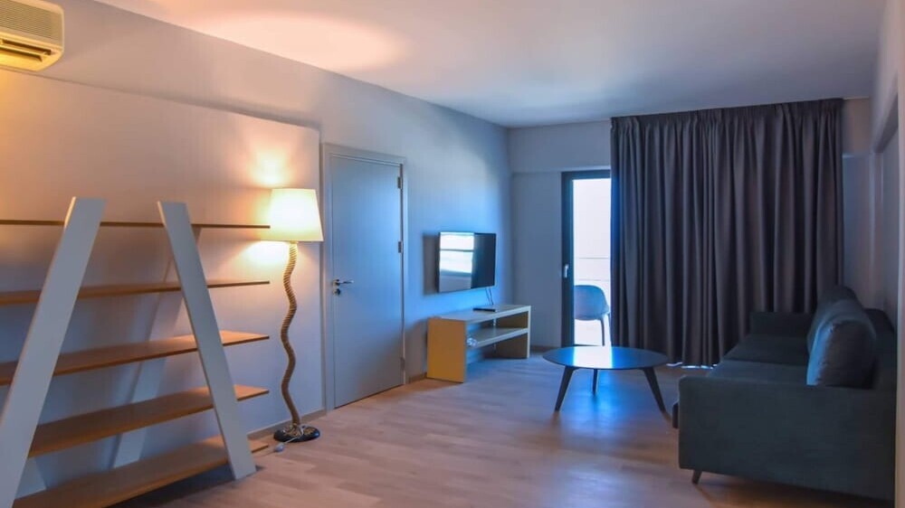 Spacious Apartments with Panoramic Sea Views 